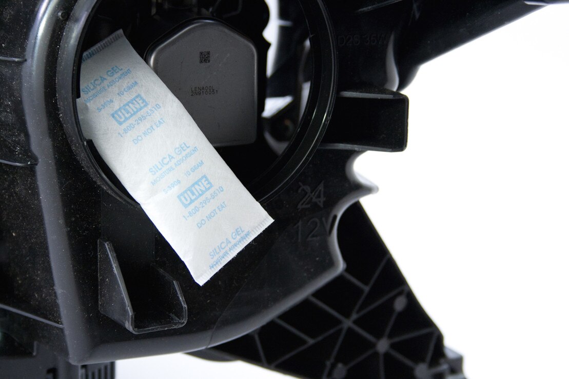 Silica Gel Moisture Packs - Image 3