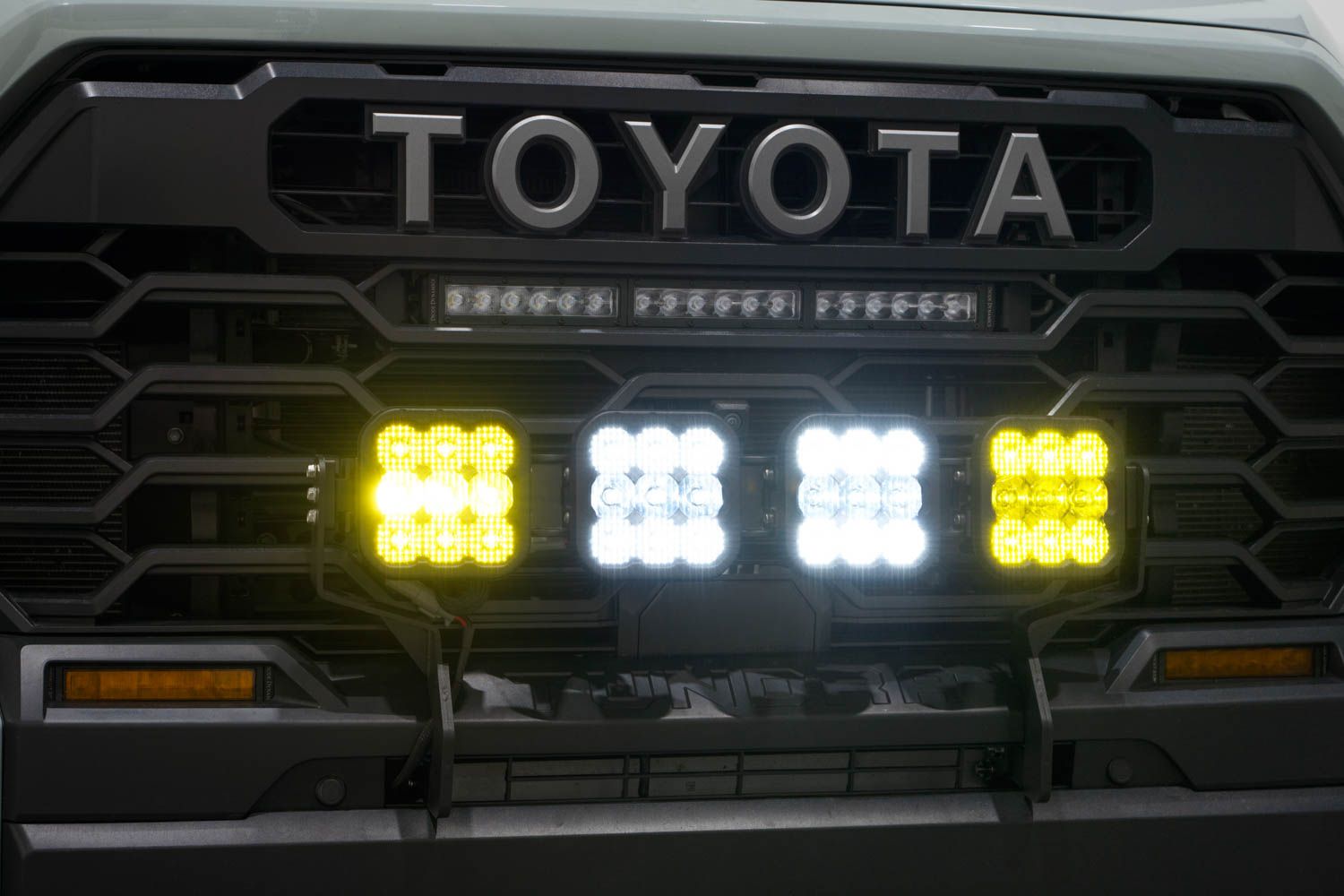 Featured image for “Diode Dynamics SS5 Grille CrossLink Lightbar Kit for 2022-2026 Toyota Tundra”