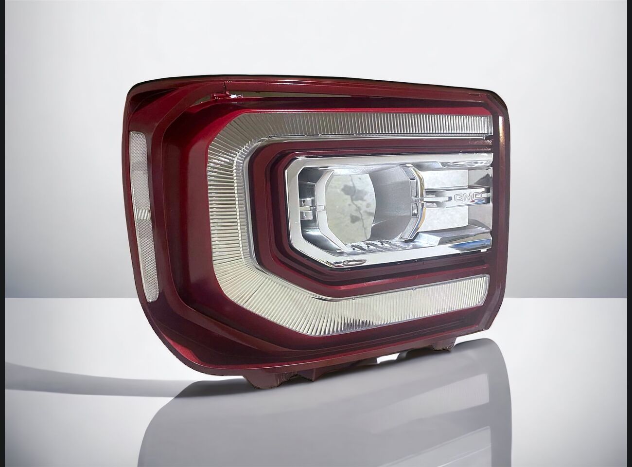 Clear Headlight Reflectors: GMC Sierra 1500 (16-18) - Image 2
